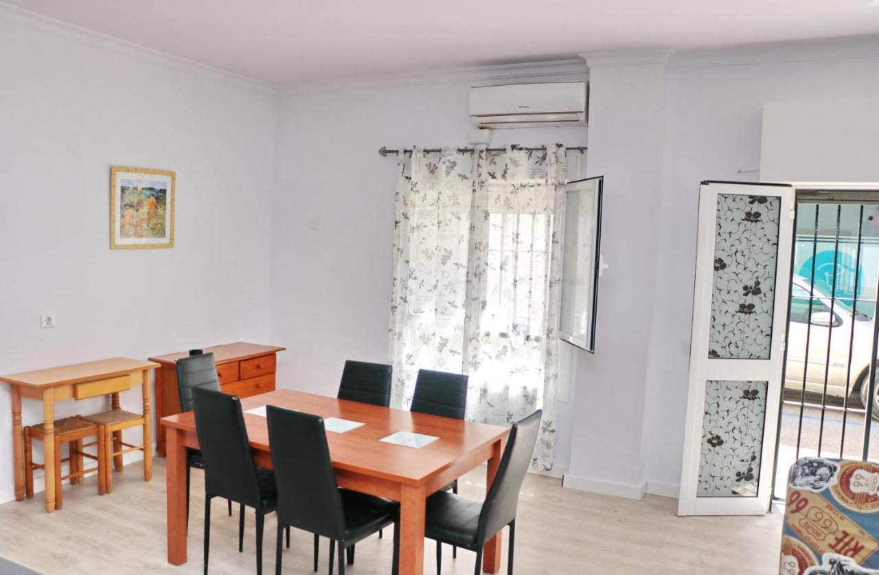 Apartamento Centro Tonelero I كونيل ذي لا فرونتيرا المظهر الخارجي الصورة